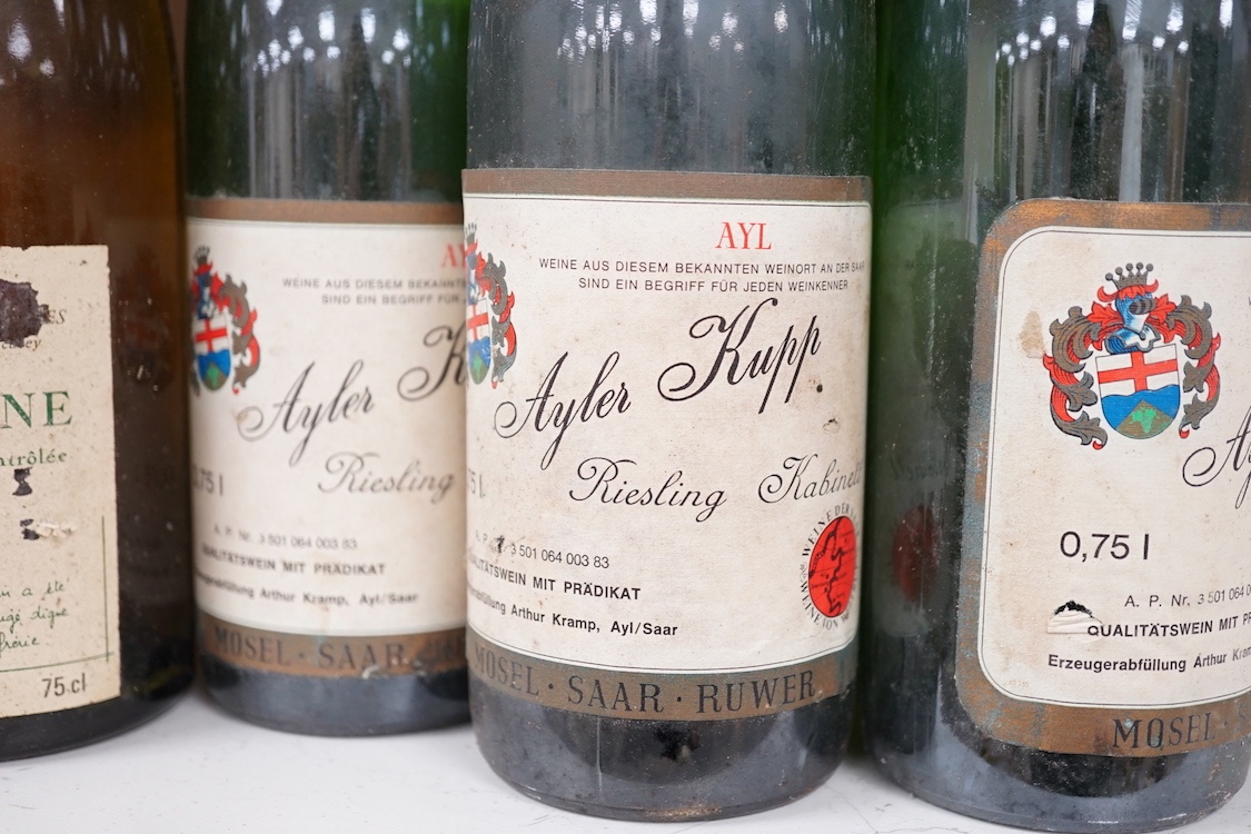 Sixteen bottles of Ayler Kupp Riesling Kabinett 1982, five bottles of Charles-Brintet Bourgogne Chardonnay 1985 and two bottles Bott Freres Tokay d’Alsace 1989 (24)